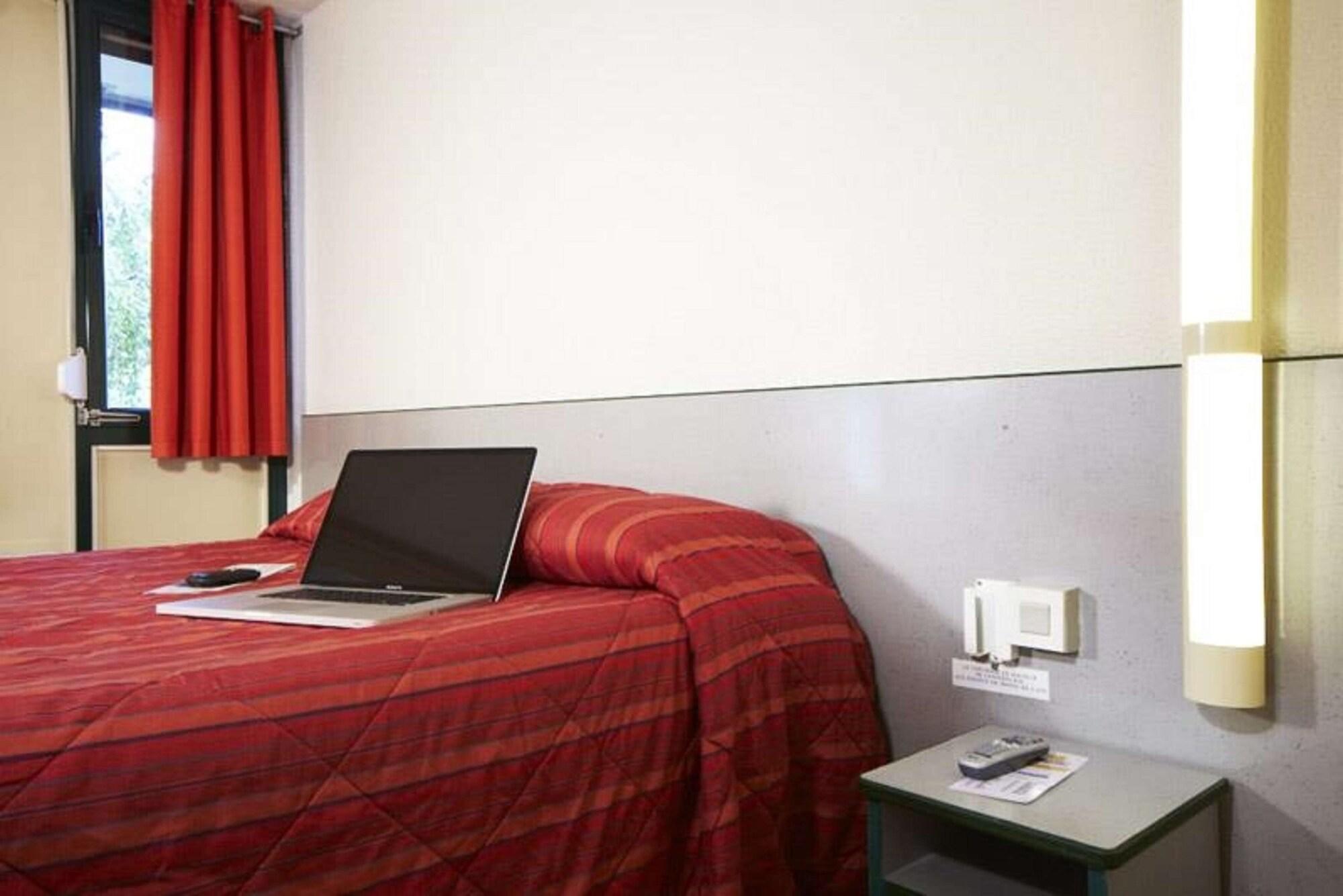 Premiere Classe St Quentin Saint-Quentin (Aisne) Exterior foto